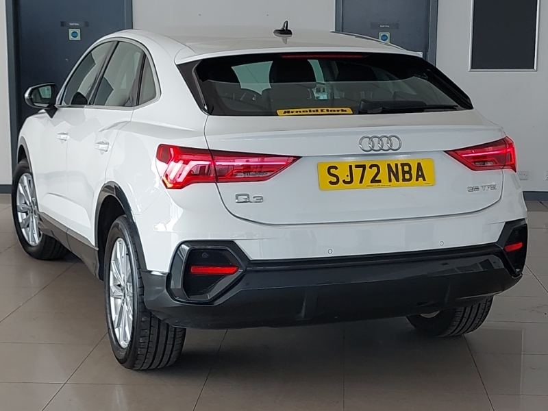 Audi Q3 35 Tfsi Sport White #2