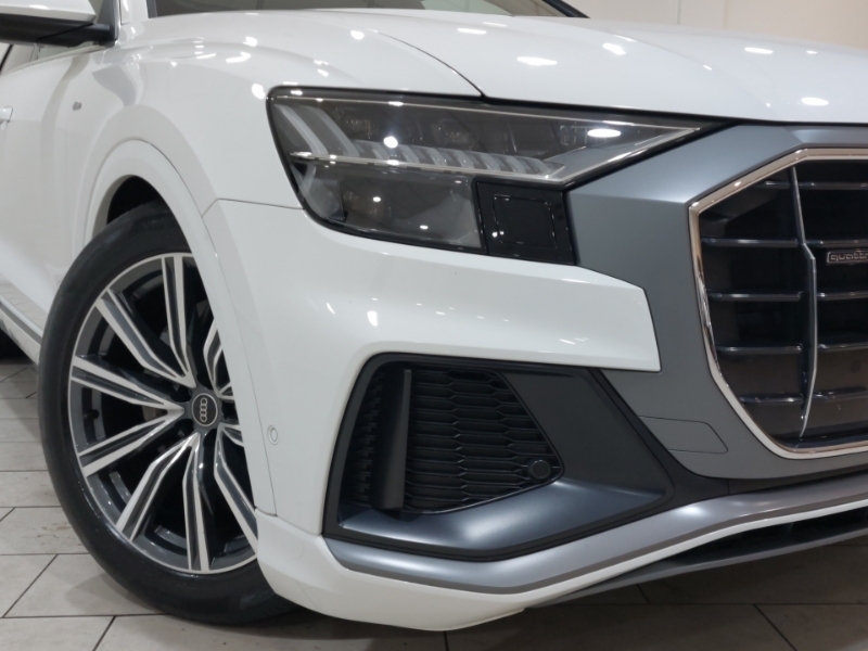 Audi Q8 Black Edition Blue #9
