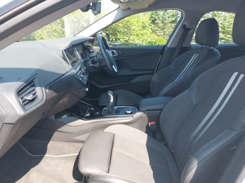 BMW 2 Series 218D Sport Live Cockpit Prof White #5