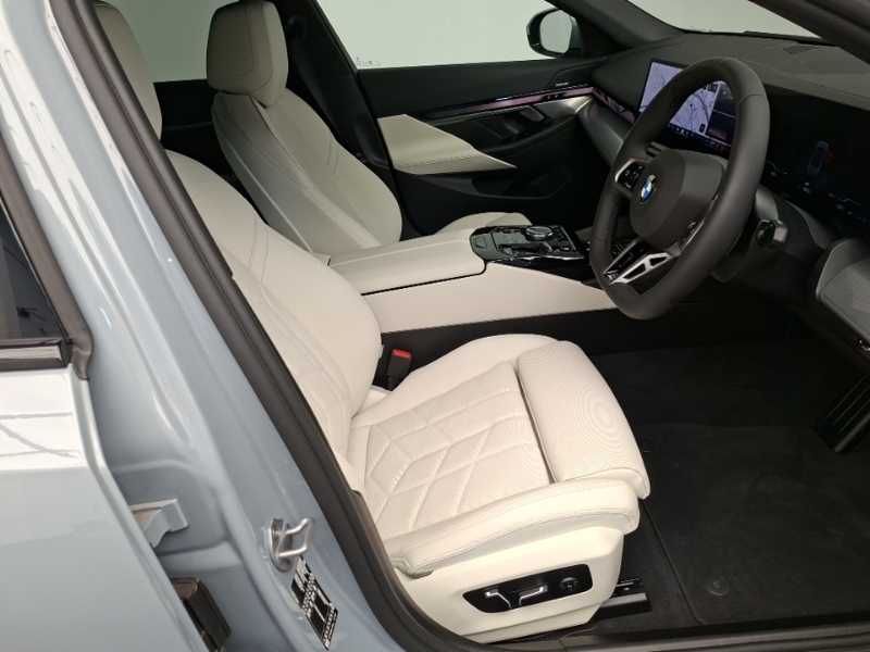 BMW 5 Series 520I M Sport Grey #6