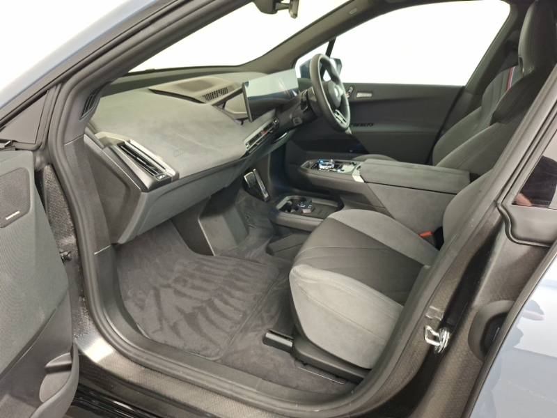 BMW iX Ix M60 Black #7