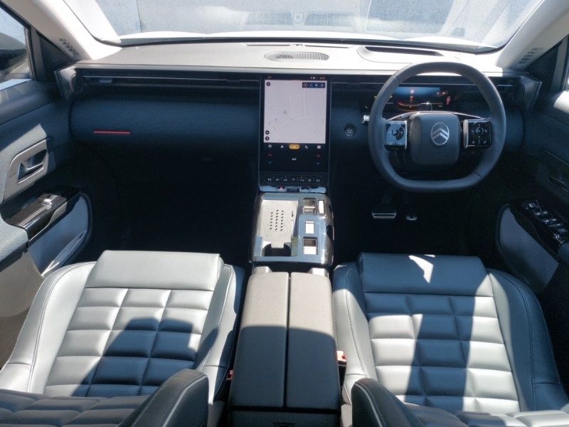 Citroen C5 Aircross 1.2 Hybrid 145 Max White #3