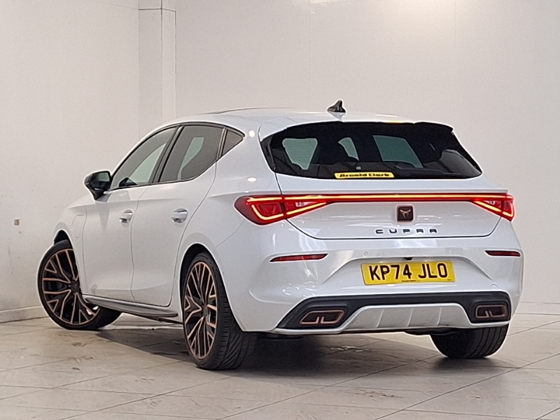 Cupra Leon 1.4 Ehybrid Vz2 Design Edition Dsg White #2