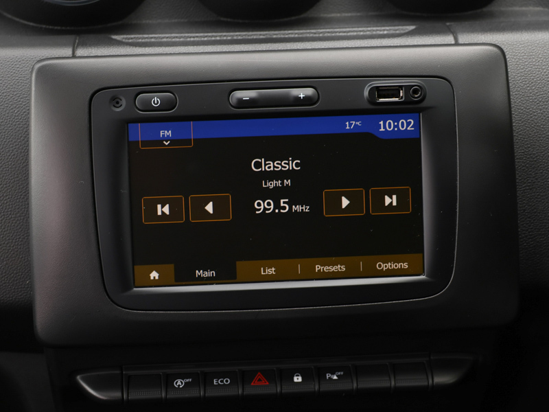 Dacia Duster Comfort White #17