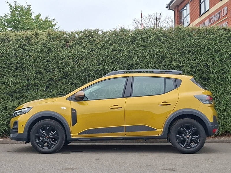 Dacia Sandero Stepway 1.0 Tce Extreme Cvt Yellow #4