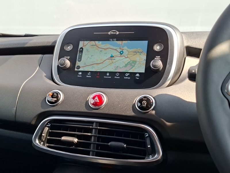 Fiat 500X Automatic White #10