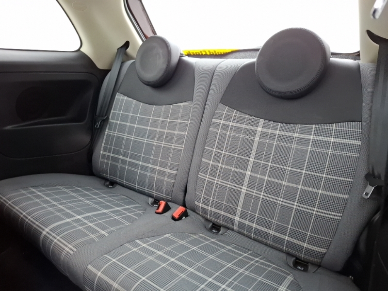 Fiat 500 1.2 Lounge Red #6