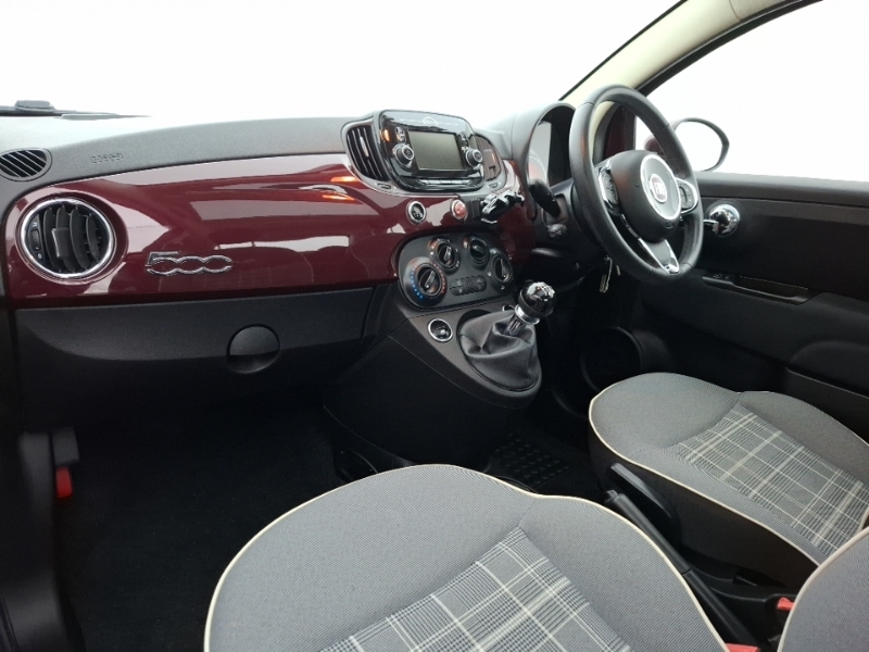 Fiat 500 1.2 Lounge Red #5