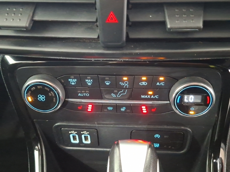 Ford Ecosport Titanium White #15