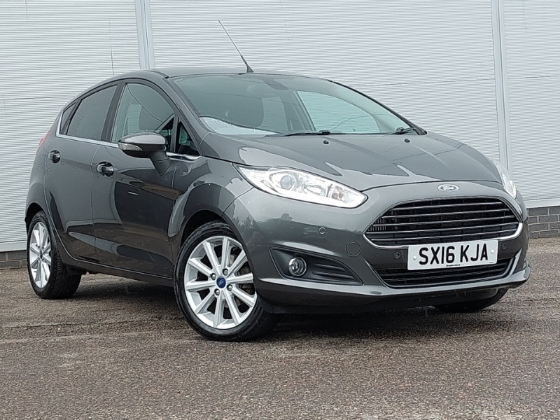 Ford Fiesta 1.0 Ecoboost Titanium Grey