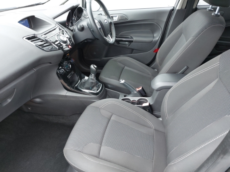 Ford Fiesta 1.0 Ecoboost Titanium Grey #5