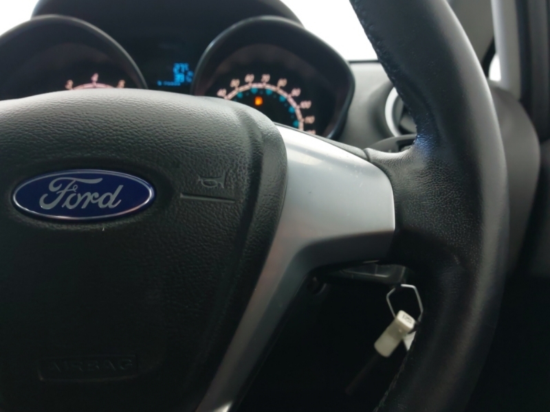 Ford Fiesta Hatchback Blue #13