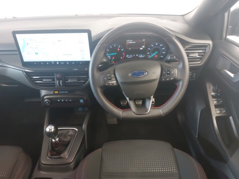 Ford Focus Active X Red #8