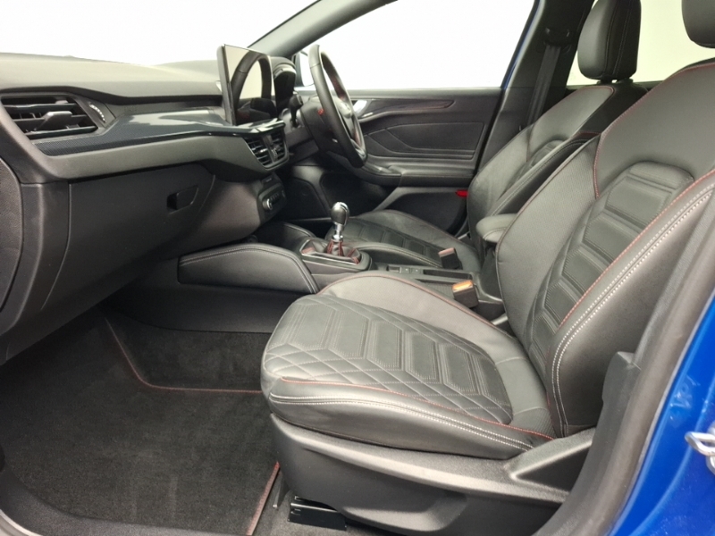 Ford Focus 1.0 Ecoboost Hybrid Mhev 155 St-line Vignale Blue #5