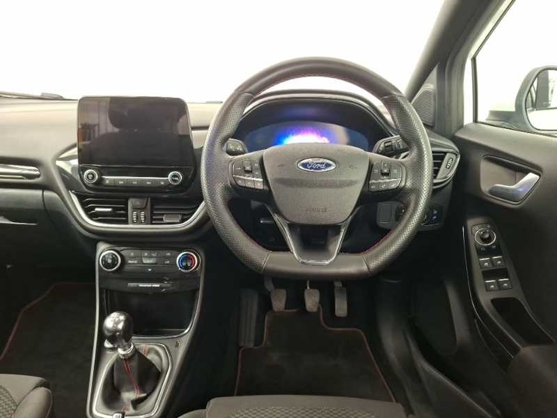 Ford Puma Titanium Black #8