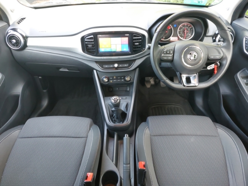 Honda E Mg Mg3 1.5 Vti-tech Excit5dr Hatchback Black #3