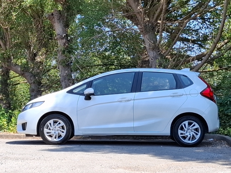 Honda Jazz 1.3 Se White #4