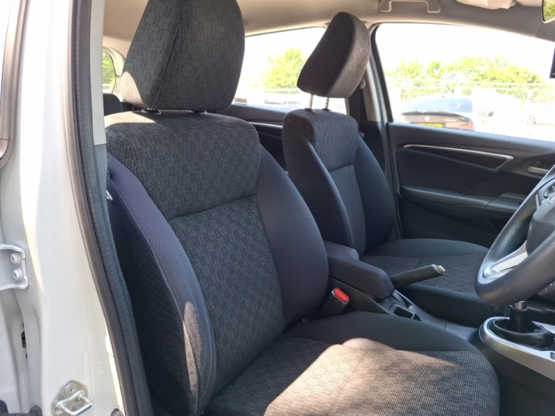 Honda Jazz Hatchback Orange #17