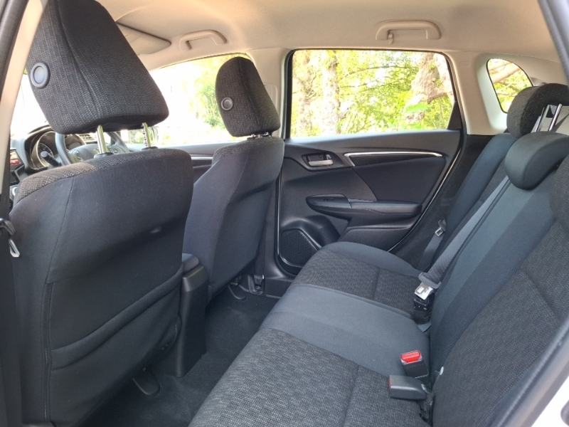 Honda Jazz 1.3 Se White #6