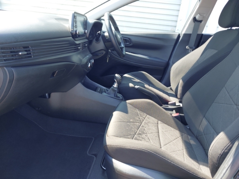 Hyundai Bayon 1.0 Tgdi 48V Mhev Se Connect Green #5