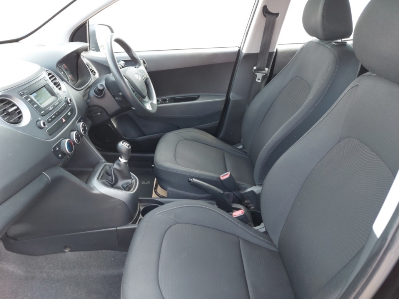 Hyundai I10 1.0 Se Black #4