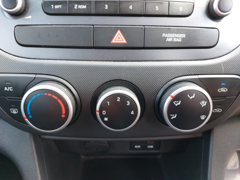 Hyundai I10 1.2 Premium Se Sat Nav Bluetooth Cli Red #15