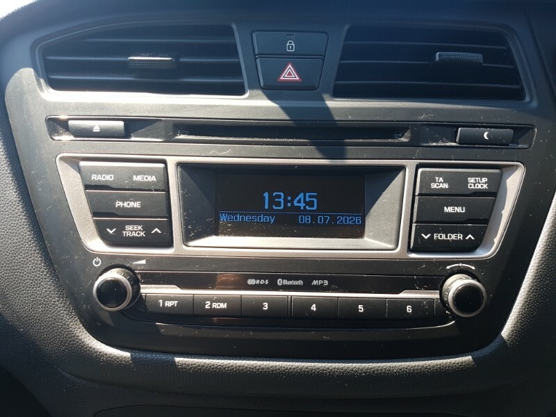Hyundai I20 Active White #10