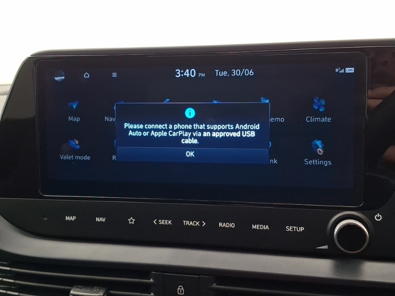 Hyundai I20 Hatchback Green #17