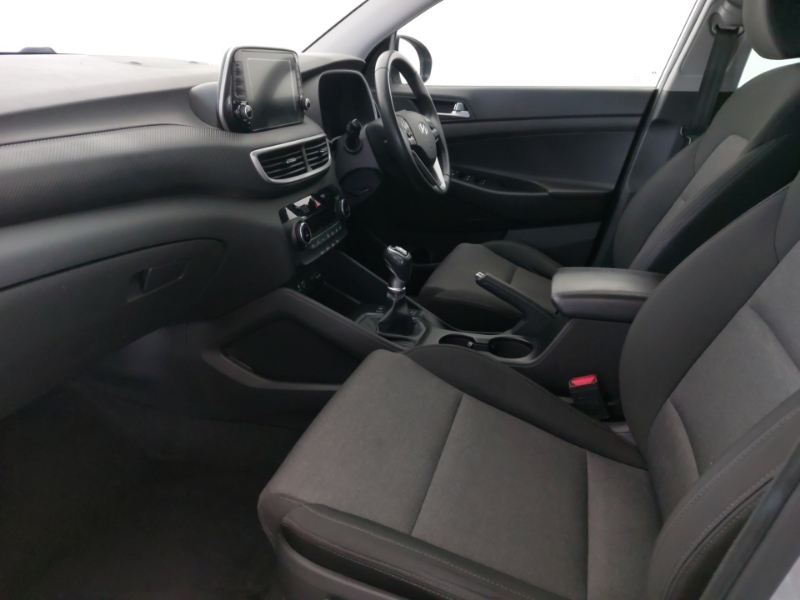 Hyundai Tucson 1.6 Gdi Se Nav 2Wd Silver #5