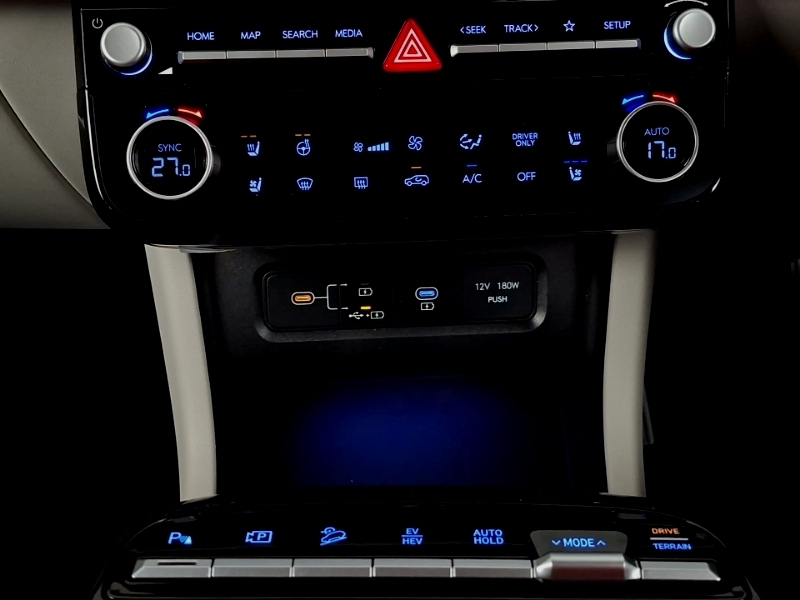 Hyundai Tucson Ultimate Silver #13