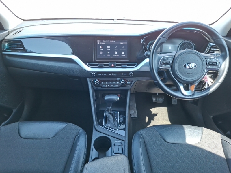 Kia Niro 1.6 Gdi Hybrid 2 Dct White #3