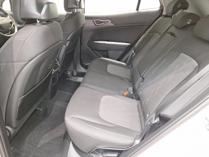 Kia Sportage 1.6T Gdi Pure White #6