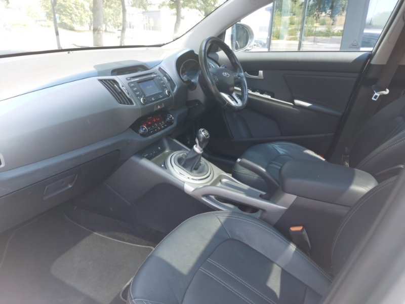 Kia Sportage 1.7 Crdi Ecodynamics 1 White #5