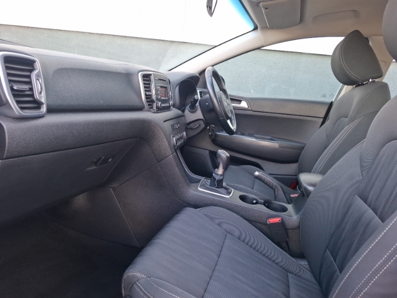 Kia Sportage 1.6 Gdi 1 White #5