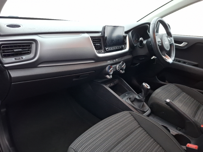 Kia Stonic 1.0T Gdi 99 2 Black #5