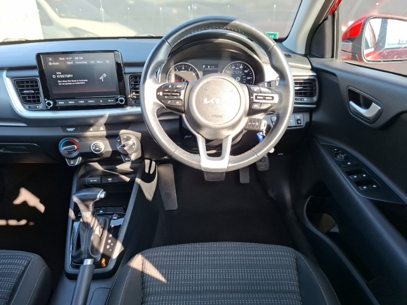 Kia Stonic 2 Black #8