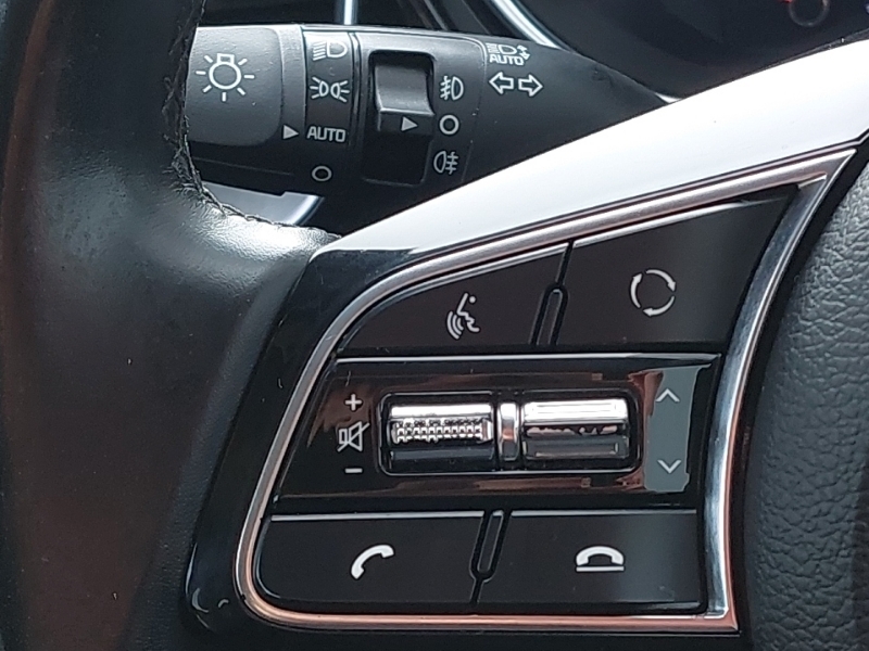 Kia Xceed 3 Black #12