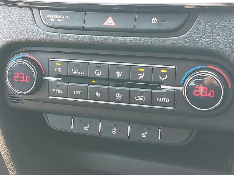 Kia Xceed 3 Black #16
