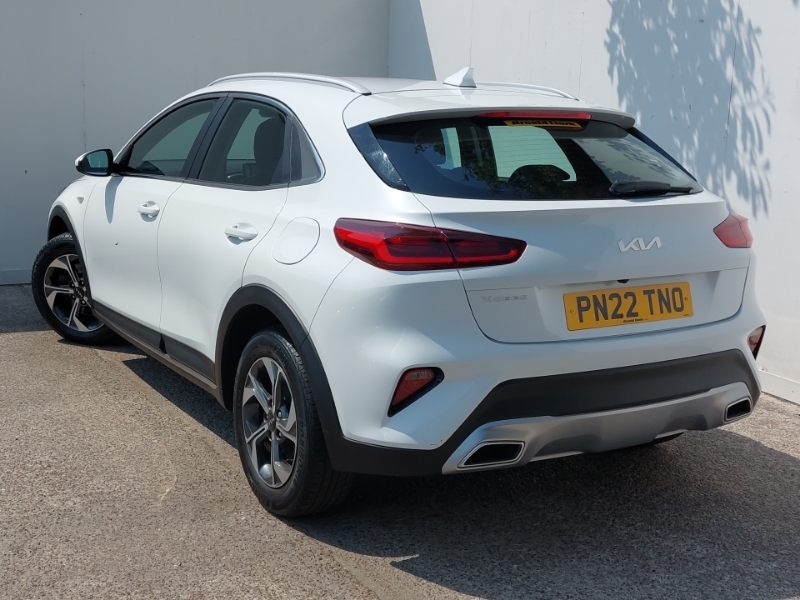 Kia Xceed 1.0T Gdi Isg 2 White #2
