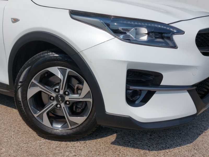 Kia Xceed Suv Grey #20