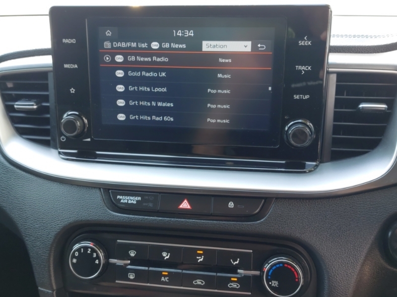 Kia Xceed Suv Grey #11
