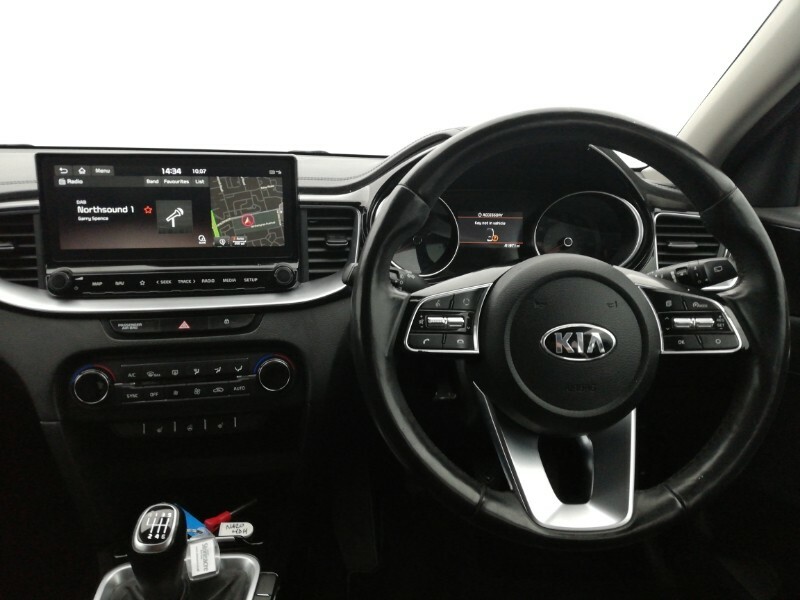 Kia Xceed Xceed 3 Silver #7