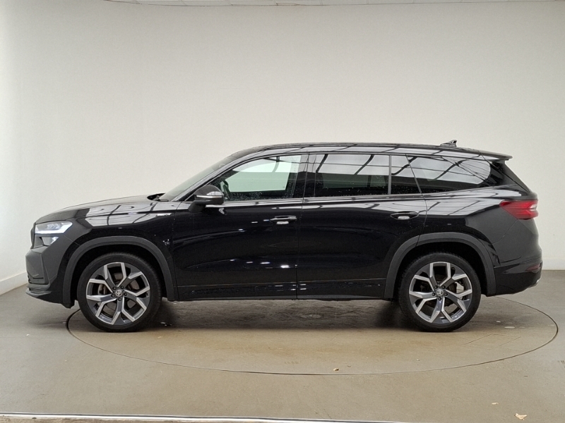 Skoda Kodiaq 1.5 Tsi E-tec Sportline Dsg 7 Seat Black #4