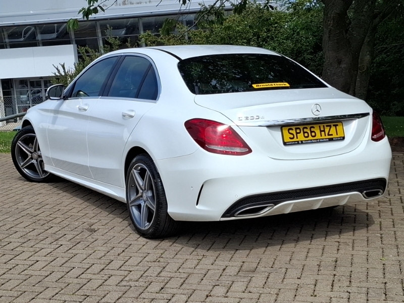 Mercedes-Benz C Class C200d Amg Line White #2