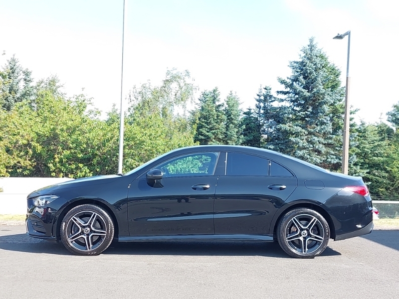 Mercedes-Benz CLA Class Cla 250E Amg Line Premium Tip Black #4