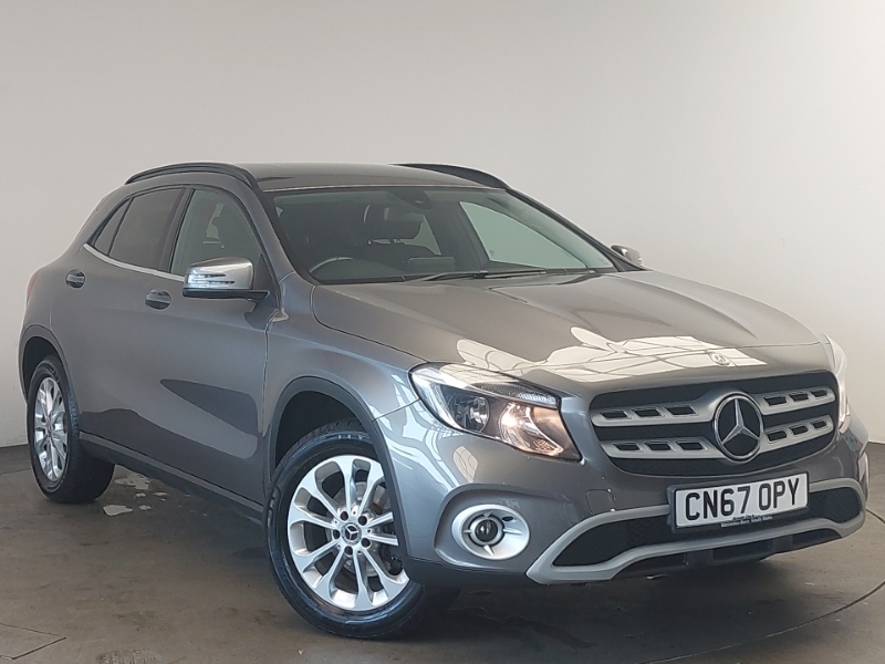 Mercedes-Benz GLA Class Gla 200D Se Grey