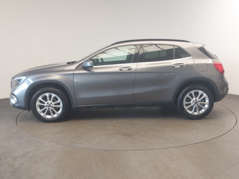 Mercedes-Benz GLA Class Gla 200D Se Grey #4