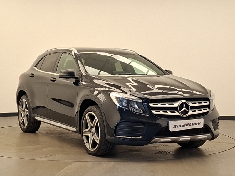 Mercedes-Benz GLA Class Gla 220D 4Matic Amg Line Black