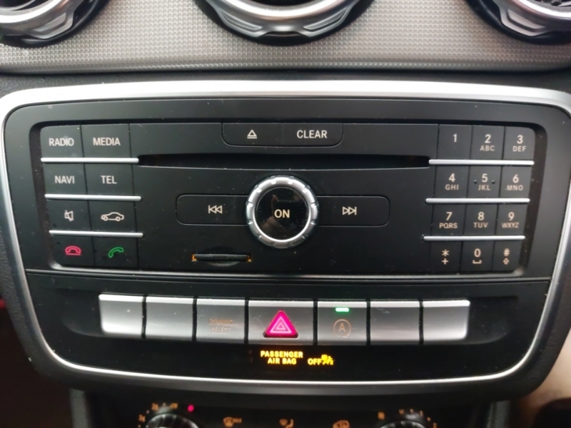 Mercedes-Benz GLA Class White #17