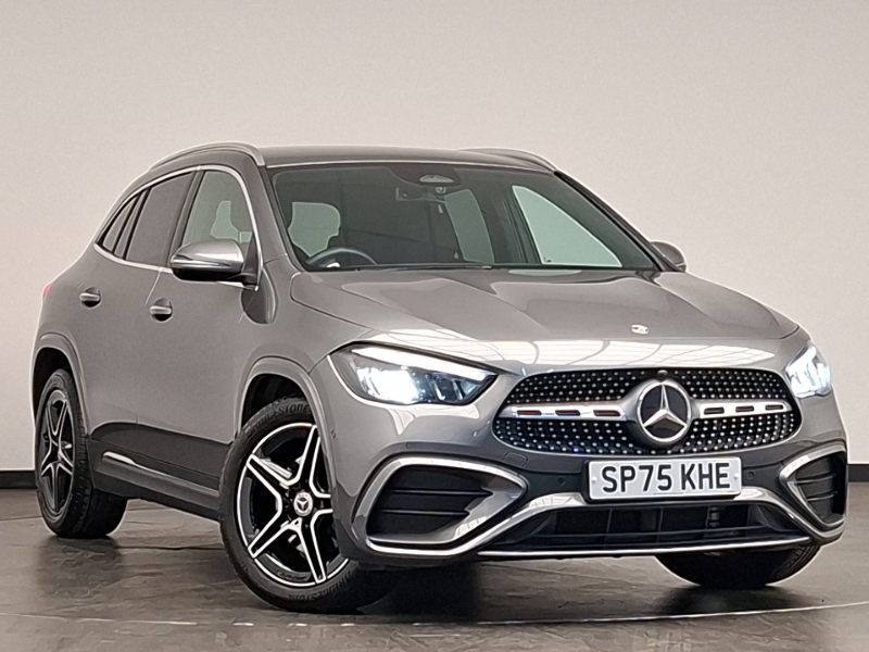Mercedes-Benz GLA Class Gla 200D Amg Line Executive Grey